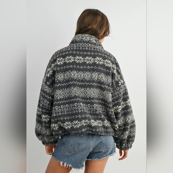 Butter Melon Sherpa Full Lined Black & Gray Women's Teddy Bomber Jacket Boutique - Picture 3 of 10